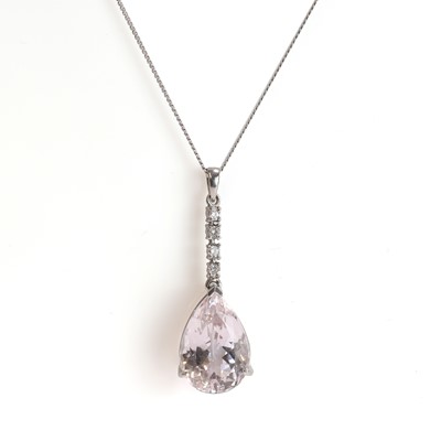 Lot 149 - An 18ct white gold kunzite and diamond drop pendant