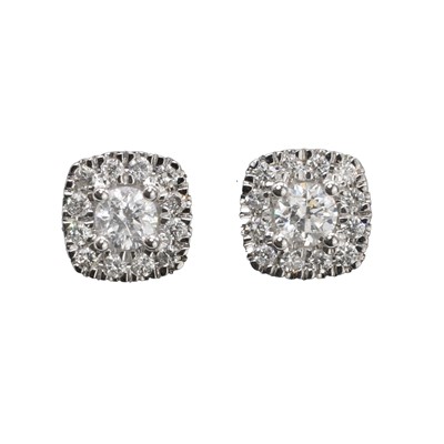 Lot 87 - A pair of diamond cluster earrings
