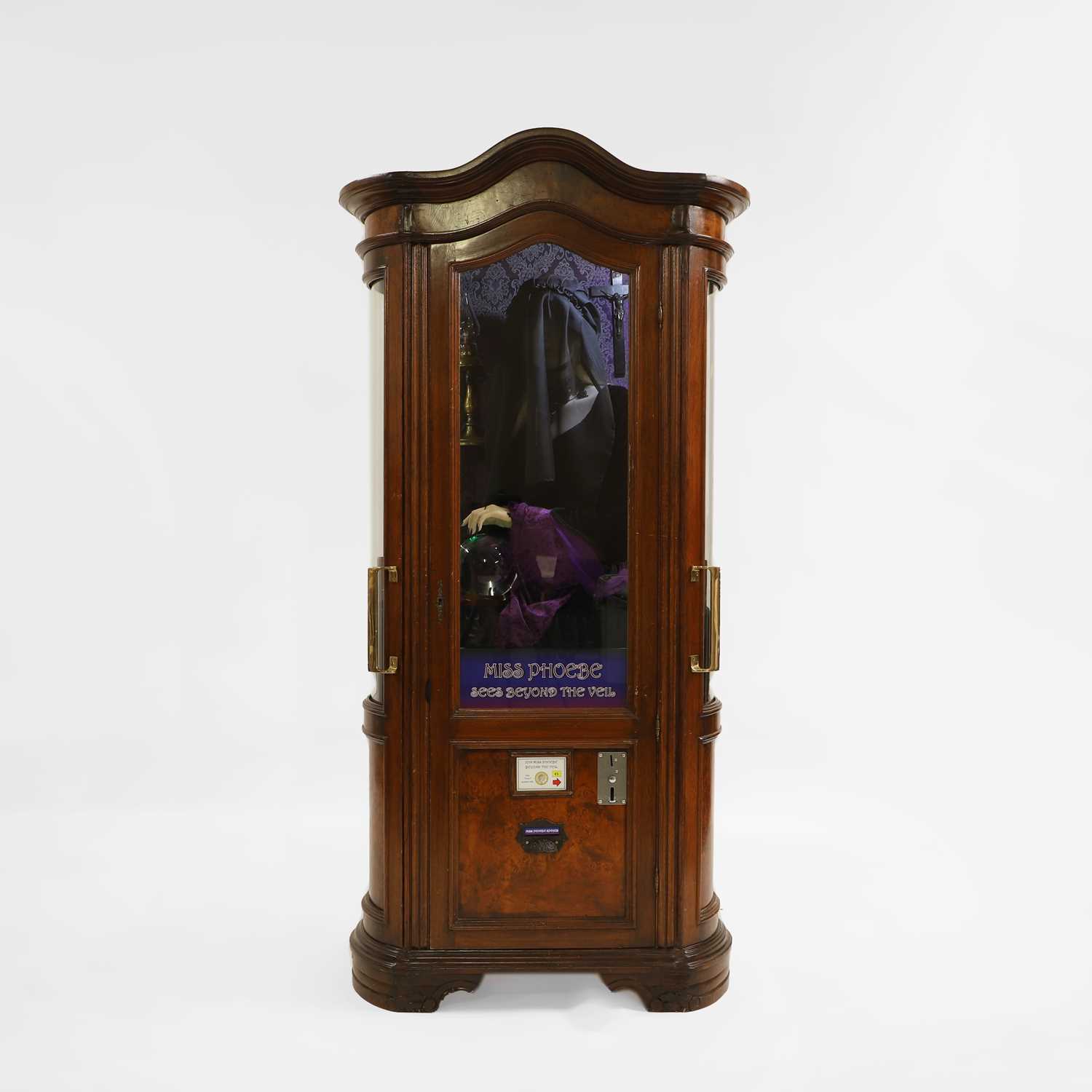 Lot 78 - A 'Miss Phoebe sees beyond the veil' fortune-teller machine
