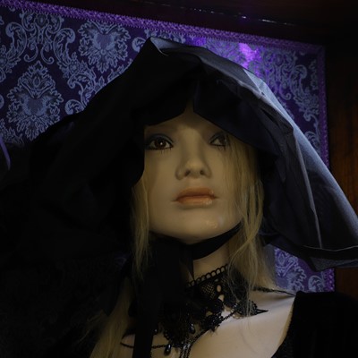 Lot 78 - A 'Miss Phoebe sees beyond the veil' fortune-teller machine