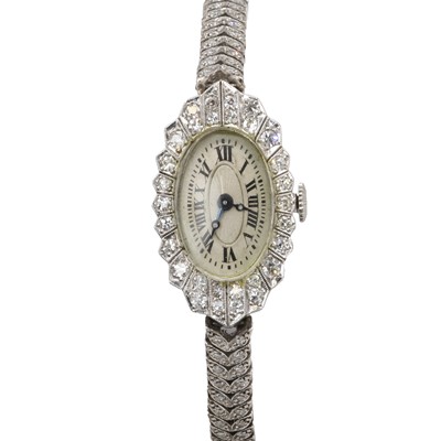 Lot 550 - A ladies' diamond set mechanical cocktail watch, c.1930s