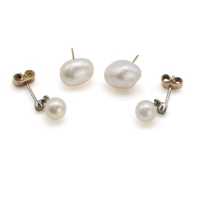 Lot 319 - Two pairs of cultured pearl earrings
