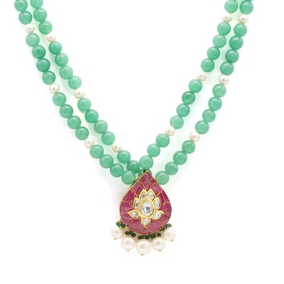 Lot 211 - An Indian diamond, ruby and freshwater pearl pendant necklace