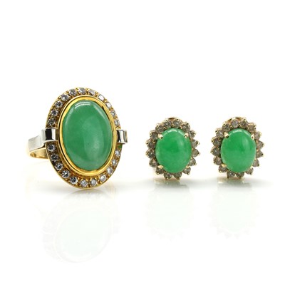 Lot 213 - A jade and diamond ring and stud earrings set