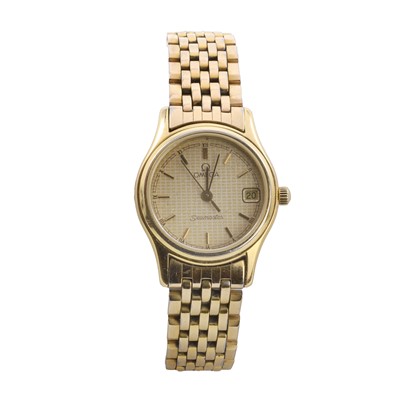 Lot 576 - A gold plated ladies' Omega Seamaster quartz bracelet watch