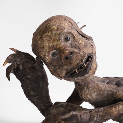 Lot 56 - A taxidermy Fijian-style 'mermaid'