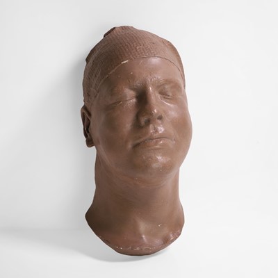 Lot 291 - A plaster life mask