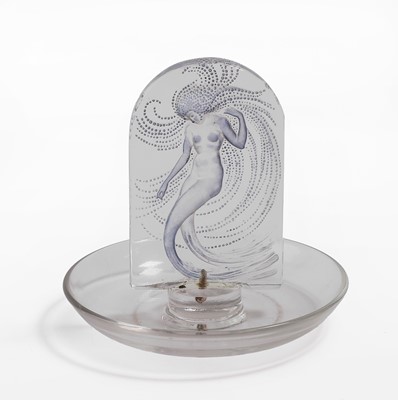 Lot 77 - René Lalique (French, 1860-1945)
