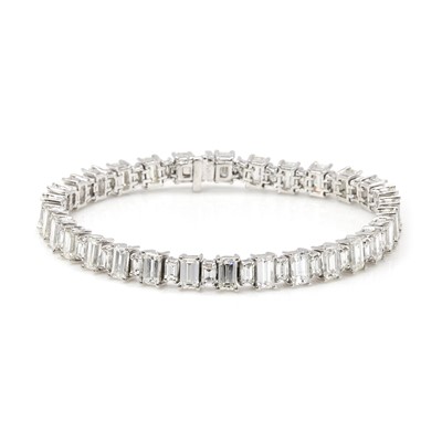Lot 231 - A platinum and diamond line bracelet