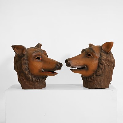 Lot 75 - A pair of papier mâché bear heads