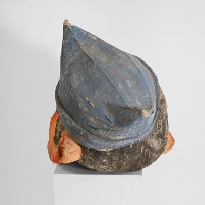 Lot 74 - A large papier mâché head