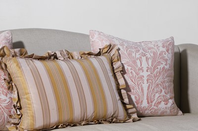 Lot 322 - A pair of ‘Chippendale’ sofas by Peter Dudgeon
