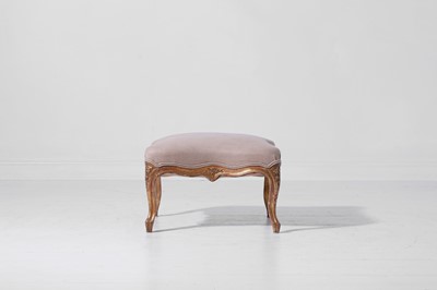 Lot 331 - A Louis XV-style carved giltwood stool