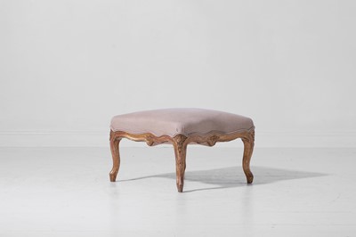 Lot 331 - A Louis XV-style carved giltwood stool