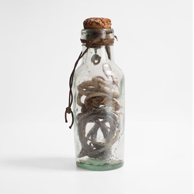 Lot 10 - A witch's bottle