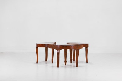 Lot 348 - A sectional burr yew coffee table