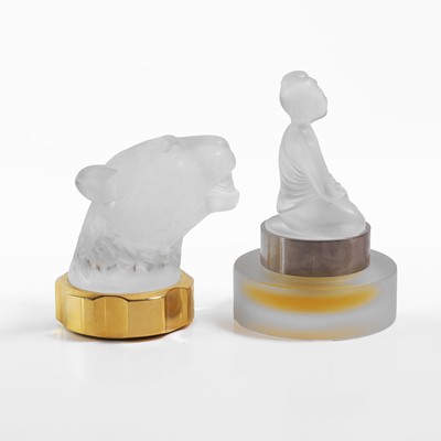 Lot 131 - A Lalique glass 'Bouddha' scent bottle