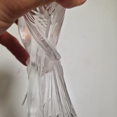 Lot 115 - A Lalique 'Parakeets' glass figure