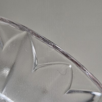 Lot 121 - Two Lalique glass vases