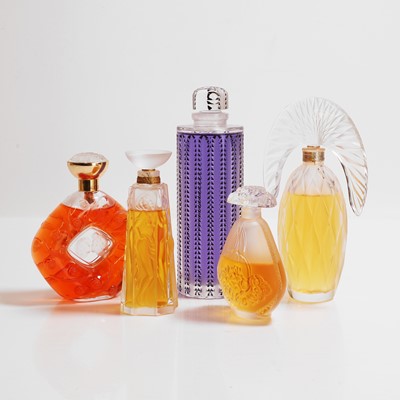 Lot 136 - A group of Lalique glass scent bottles
