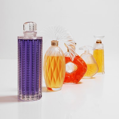 Lot 136 - A group of Lalique glass scent bottles