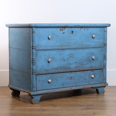 Lot 398 - A Transylvanian painted pine lift top chest