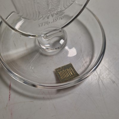 Lot 112 - A collection of Lalique glass items
