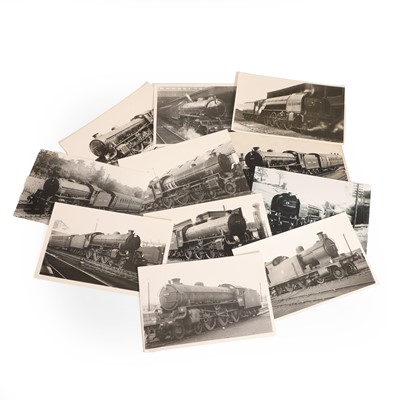 Lot 256 - A large quantity of locomotive photographs