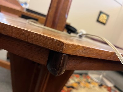 Lot 31 - Arts and Crafts