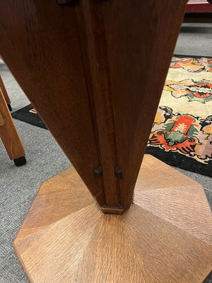 Lot 31 - Arts and Crafts