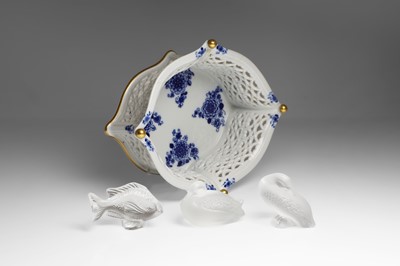 Lot 158 - A Lalique frosted glass model of a duck