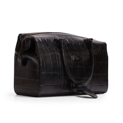 Lot 1469 - A Mulberry black embossed handbag