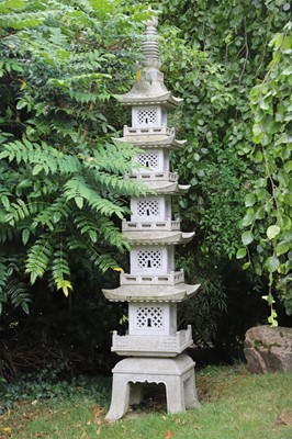 Lot 501 - A modern Japanese white granite pagoda