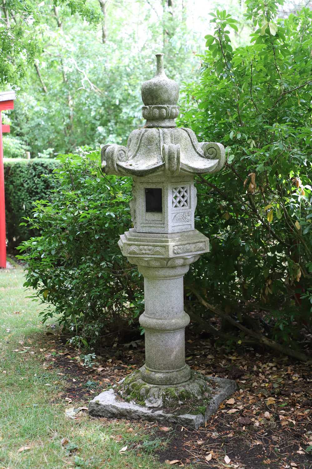 Lot 486 - A large modern Japanese white granite lantern
