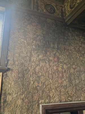 Lot 33 - William Morris style