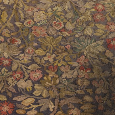 Lot 33 - William Morris style