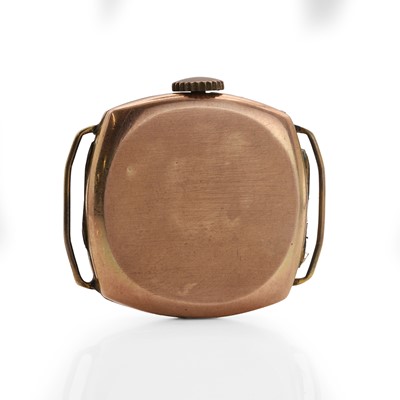 Lot 340 - A 9ct gold wristwatch case