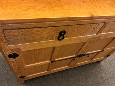 Lot 46 - Workshop of Robert 'Mouseman' Thompson (1876-1955)