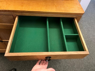 Lot 46 - Workshop of Robert 'Mouseman' Thompson (1876-1955)