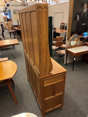 Lot 46 - Workshop of Robert 'Mouseman' Thompson (1876-1955)