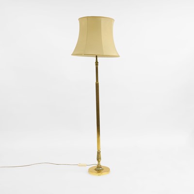 Lot 327 - A brass column standard lamp