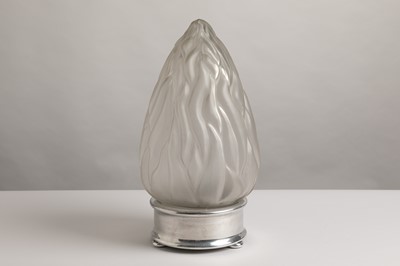 Lot 407 - A flame-inspired frosted-glass table lamp