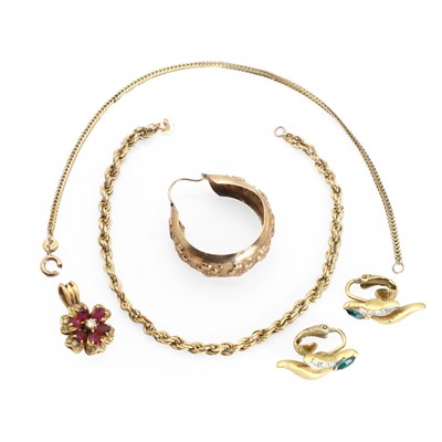 Lot 211 - A group of gold jewellery