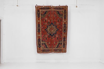 Lot 495 - An Oushak wool rug