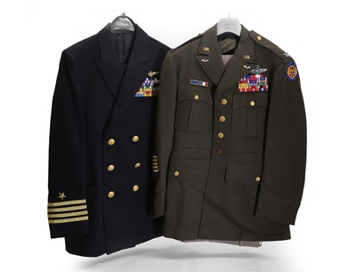 Lot 173 - An 8th Air Force US Army uniform