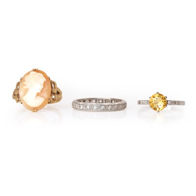Lot 212 - A group of three rings