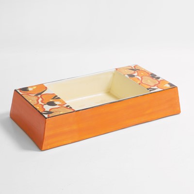 Lot 118 - Clarice Cliff (1899-1972)