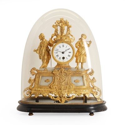 Lot 195 - A mantle timepiece