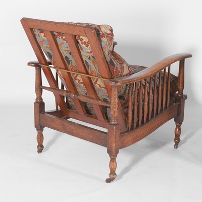 Lot 34 - Arts and Crafts