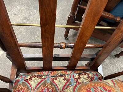 Lot 34 - Arts and Crafts